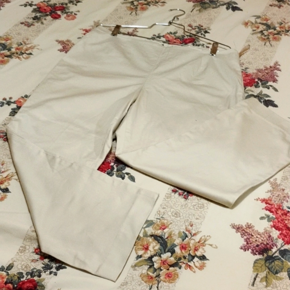 GAP Women's Capri Size 14 - Picture 3 of 8